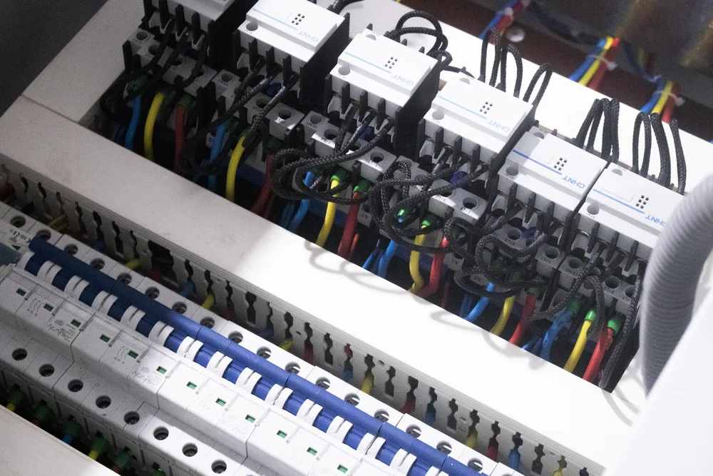 Nottingham Electric electrician on site